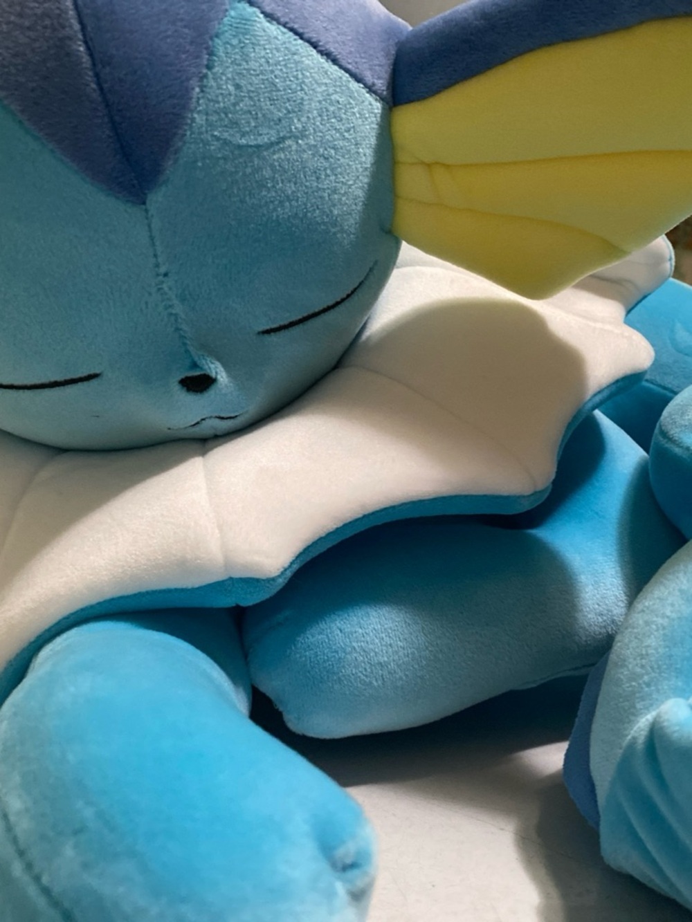 Pokemon Vaporeon Plush Toy - Blue, Yellow, White new with tags
